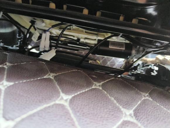 [济南·鲁A] 二手别克威朗2016款 两厢 15S 自动进取型