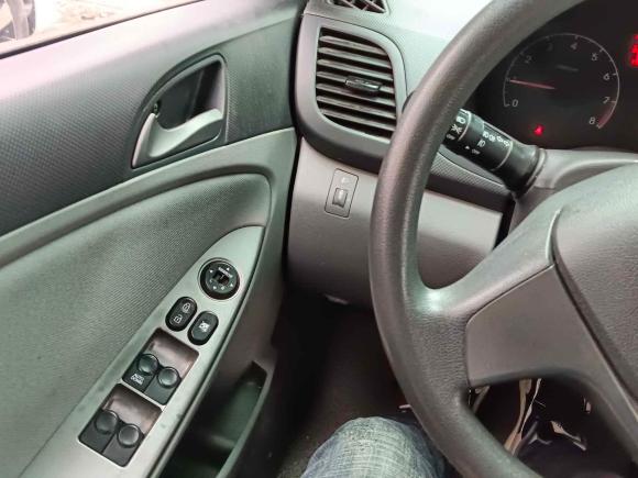 [苏州·苏E] 二手现代瑞纳2014款 1.4L 手动智能型GLS