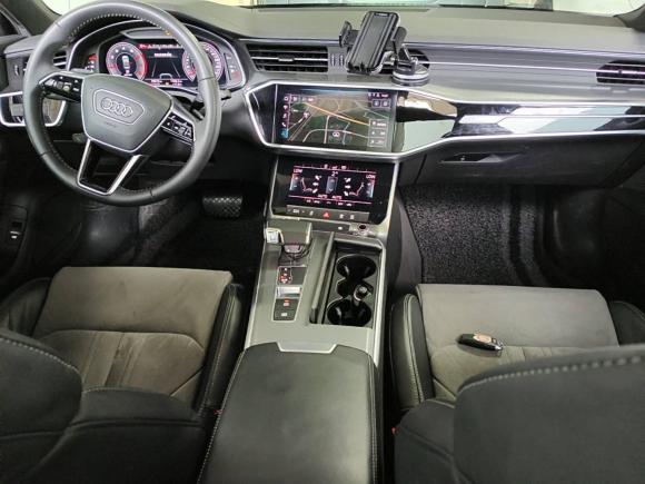 [上海·沪E] 二手奥迪奥迪A6L2019款 40 TFSI 豪华动感型