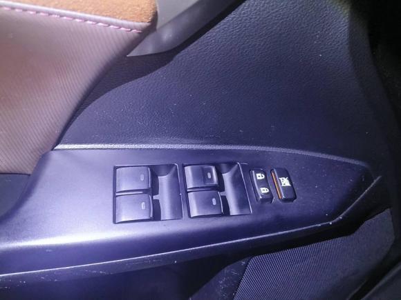 [深圳·粤V] 二手雷克萨斯雷克萨斯CT2017款 CT200h 舒适版 单色 国V