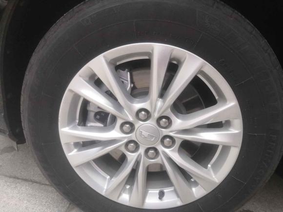 [西安·陕U] 二手凯迪拉克凯迪拉克XT62021款 2.0T 六座四驱风尚型