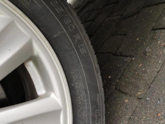 [西安·粤B] 二手比亚迪比亚迪L32012款 1.5L 手动舒适型