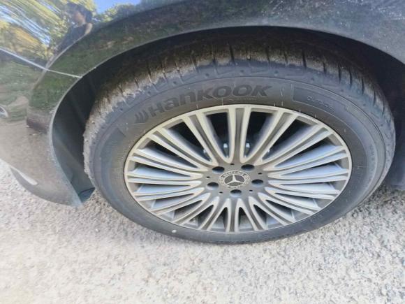 [武汉·鄂A] 二手奔驰奔驰E级2021款 改款 E 300 L 时尚型