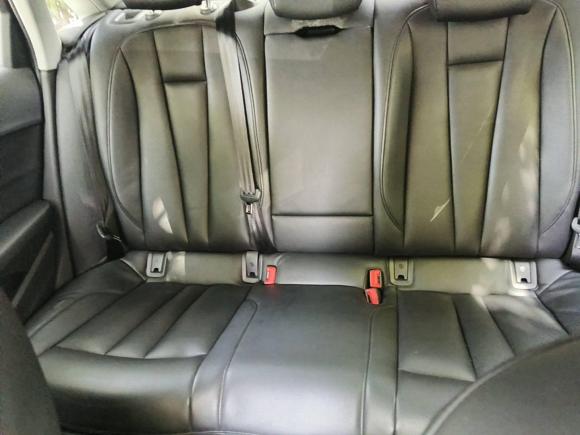 [上海·沪E] 二手奥迪奥迪A4L2018款 30周年年型 40 TFSI 进取型