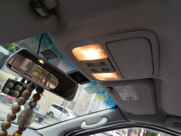 [无锡·苏B] 二手江铃驭胜S3502014款 2.4T 自动两驱柴油豪华天窗版5座