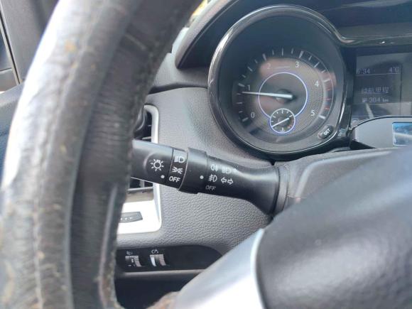 [武汉·鄂A] 二手江铃驭胜S3502014款 2.4T 自动两驱柴油豪华天窗版5座