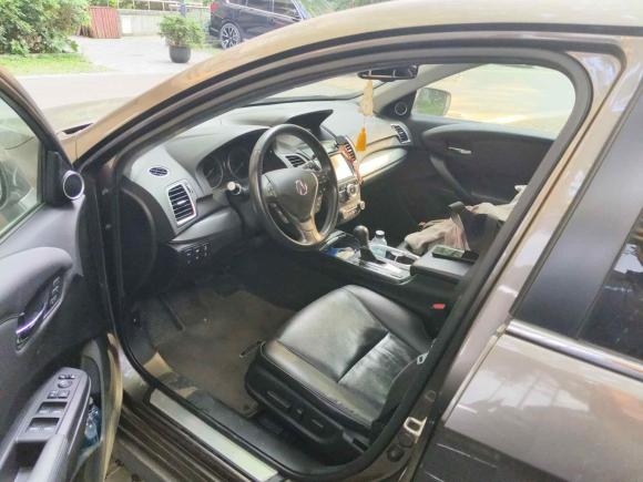 [上海·沪B] 二手讴歌讴歌RDX2016款 3.0L 四驱尊享版