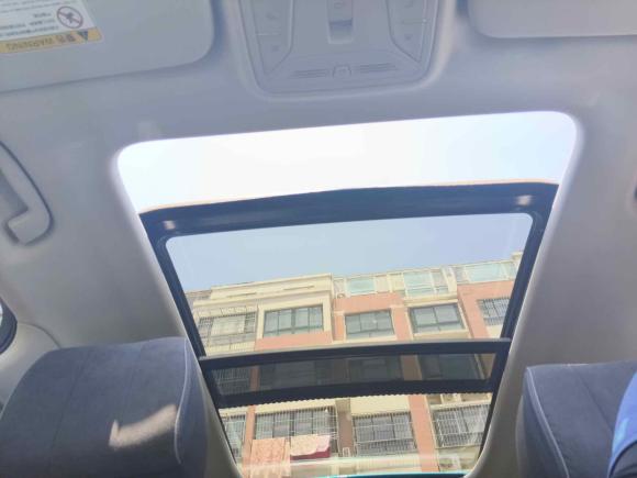 [青岛·鲁U] 二手红旗红旗HS52022款 2.0T 智联旗享版