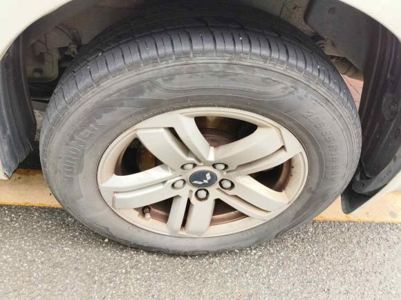 [广州·粤G] 二手五菱汽车五菱宏光PLUS2019款 1.5T 手动豪华型 7座