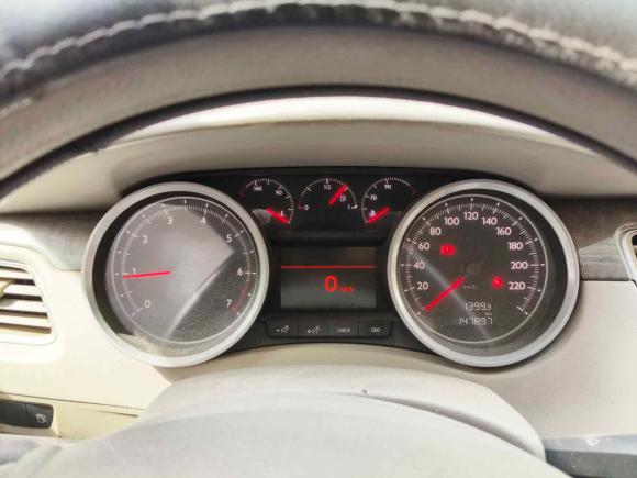 [南通·苏F] 二手标致标致5082011款 2.0L 手动经典版