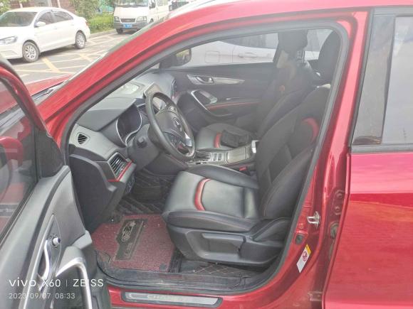 [武汉·鄂A] 二手长安长安CS552017款 1.5T 自动炫动型