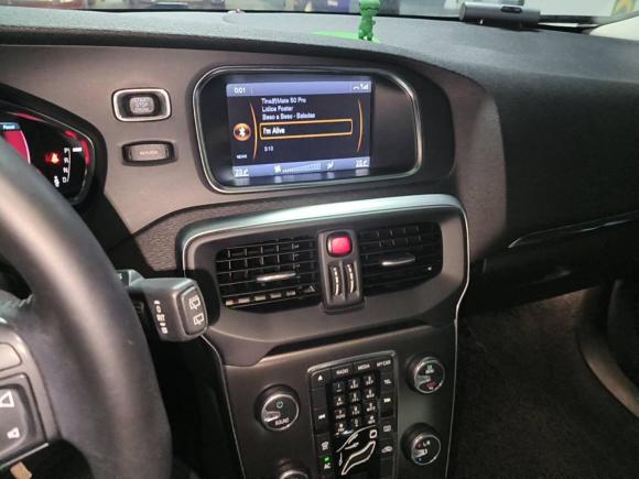 [上海·吉A] 二手沃尔沃沃尔沃V402014款 2.0T 智雅版