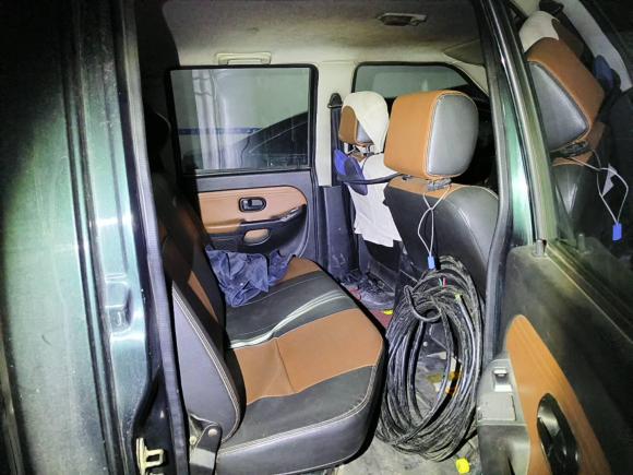 [青岛·鲁B] 二手江铃宝典2016款 2.8T新超值柴油两驱标货基本型JX493ZLQ4G