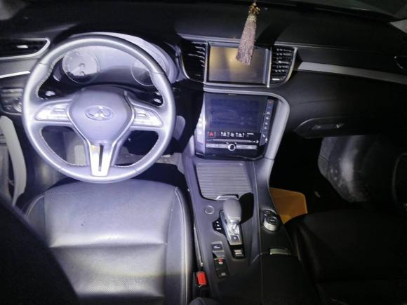 [武汉·鄂A] 二手英菲尼迪英菲尼迪QX502018款 2.0T 两驱时尚版