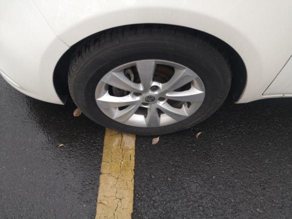 [上海·豫H] 二手名爵名爵32013款 1.5L AMT精英版