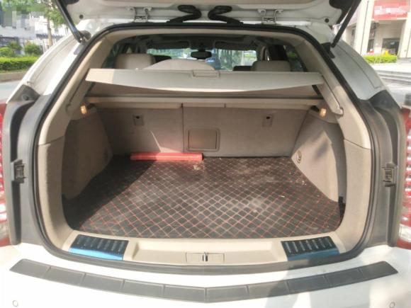 [佛山·粤Y] 二手凯迪拉克凯迪拉克SRX2014款 3.0L 精英型