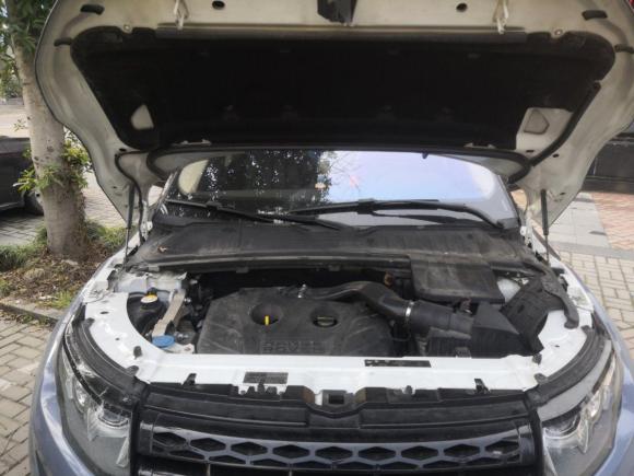 [芜湖·皖B] 二手路虎揽胜极光2013款 2.0T 5门耀真版