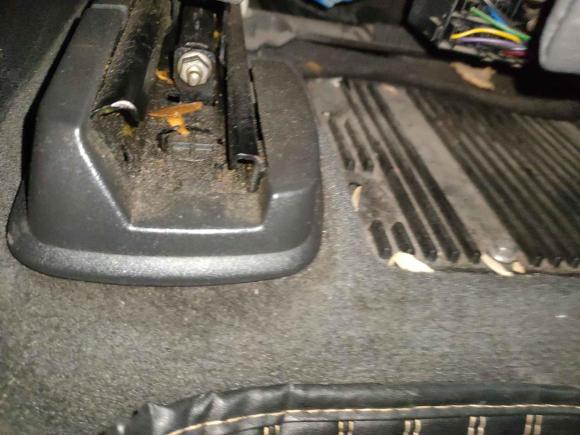 [南京·苏A] 二手沃尔沃沃尔沃XC902012款 改款 2.5T 豪华版