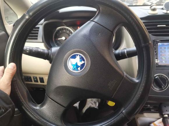 [武汉·鄂A] 二手启辰启辰R502013款 1.6L 手动时尚版