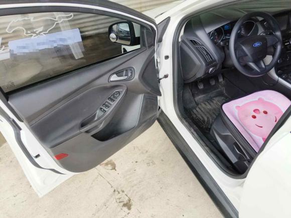 [无锡·苏B] 二手福特福克斯2017款 两厢 1.6L 手动舒适型智行版