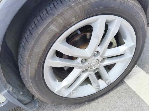 [上海·贵C] 二手长安长安CS352016款 1.6L 手动豪华型 国V