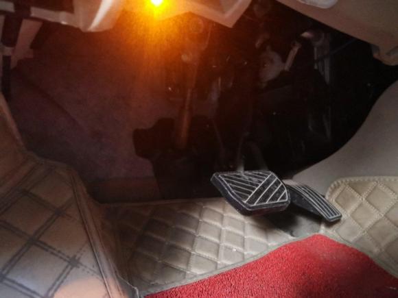 [西安·陕A] 二手铃木启悦2015款 1.6L 自动乐享型