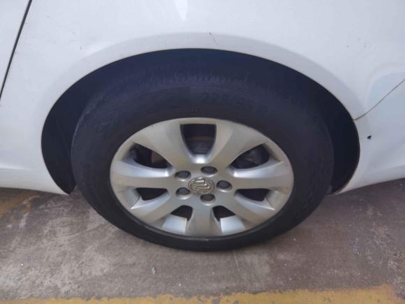 [深圳·粤S] 二手别克君威2015款 2.0L 领先时尚型