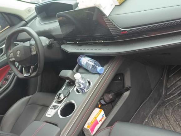 [武汉·鄂A] 二手长安长安CS55PLUS2022款 第二代 1.5T DCT尊贵型