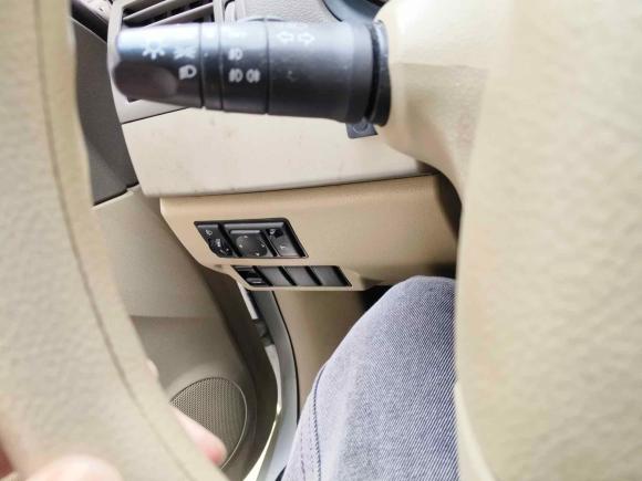 [深圳·粤B] 二手东风俊风E11K2019款 标准型