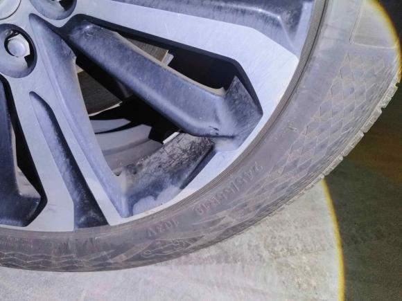 [上海·沪J] 二手本田本田UR-V2017款 370TURBO 两驱尊贵版 国V