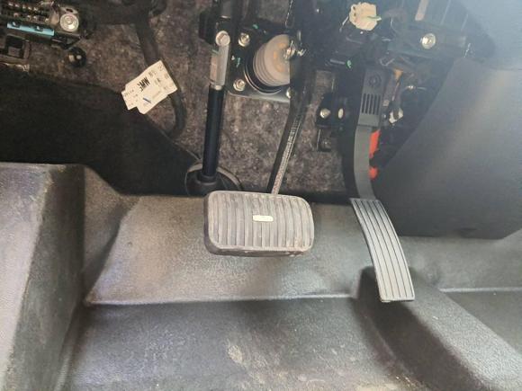 [青岛·鲁B] 二手宝骏宝骏KiWi EV2022款 艺术家轻享版 三元锂