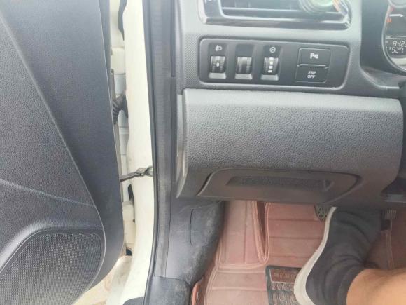 [青岛·鲁U] 二手奔腾奔腾B702014款 2.0L 自动豪华型