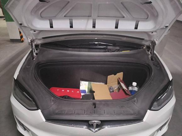 [上海·沪A] 二手特斯拉Model X2017款 Model X 100D 长续航版