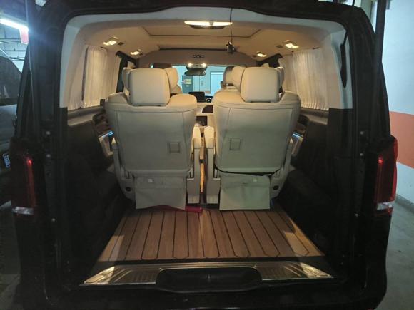 [北京·京C] 二手奔驰奔驰V级2018款 V 260 尊贵版 国V