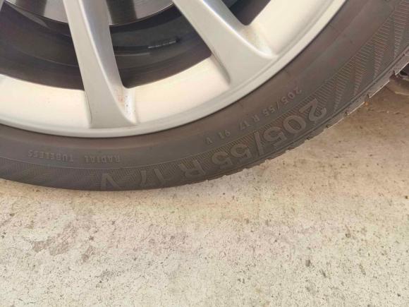 [南通·苏U] 二手奔驰奔驰A级2020款 改款 A 200 L 运动轿车时尚型