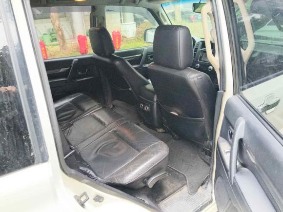 [义乌·浙G] 二手三菱帕杰罗2011款 3.0L 精英版