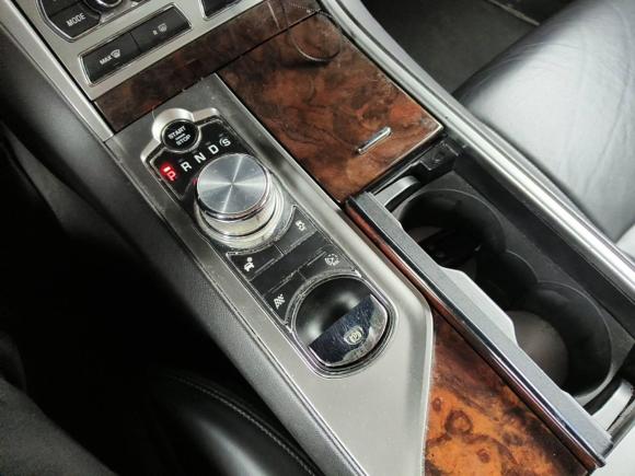 [上海·沪F] 二手捷豹捷豹XF2013款 XF 3.0 SC 豪华版