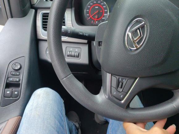 [上海·沪F] 二手上汽大通MAXUS上汽大通MAXUS G102021款 2.0T 自动精英版 汽油 9座