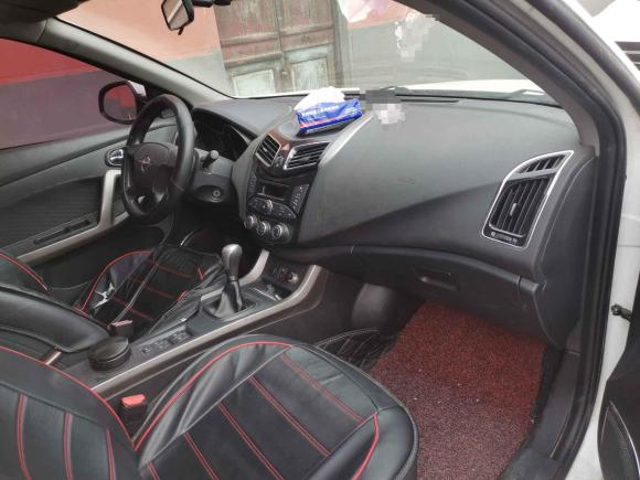 [青岛·鲁B] 二手海马海马S52015款 1.6L 手动舒适型