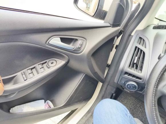 [温州·浙C] 二手福特福克斯2018款 两厢经典 1.6L 自动舒适型智行版