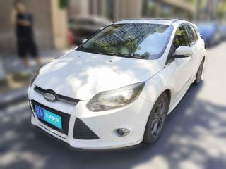 福特福克斯2012款 两厢 2.0L 自动豪华运动型