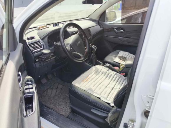 [济南·鲁A] 二手五十铃铃拓2019款 2.5T四驱手动领航版 国VI 加长版JE4D25Q6A