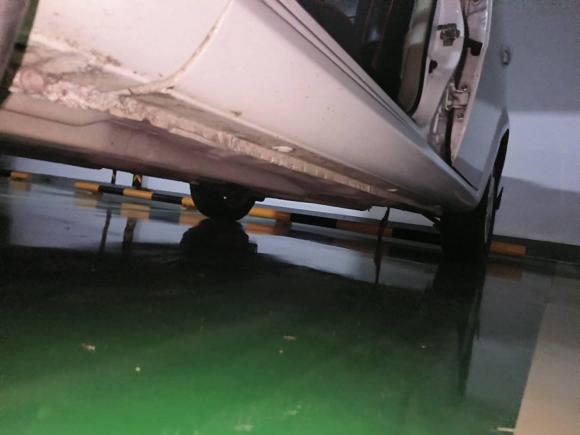 [湖州·浙E] 二手别克凯越2015款 1.5L 自动经典型