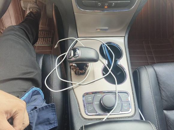 [无锡·苏B] 二手Jeep大切诺基2014款 3.6L 精英导航版