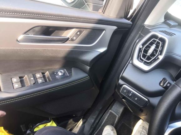 [杭州·浙A] 二手长城金刚炮2023款 2.0T自动汽油两驱精英型平箱GW4C20C