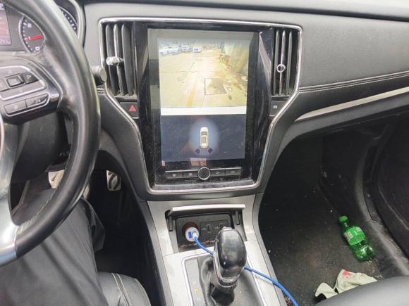 [苏州·苏E] 二手荣威荣威RX52016款 20T 两驱自动互联网智享版