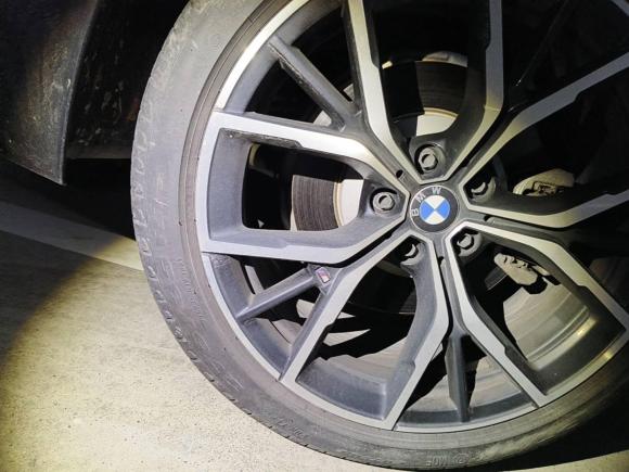 [苏州·苏U] 二手宝马宝马5系2022款 改款 530Li 尊享型 M运动套装