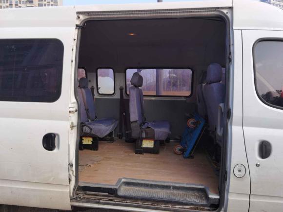 [无锡·苏B] 二手上汽大通MAXUS上汽大通MAXUS 新途V802018款 2.5T 6挡手动傲运通长轴中顶7/10座