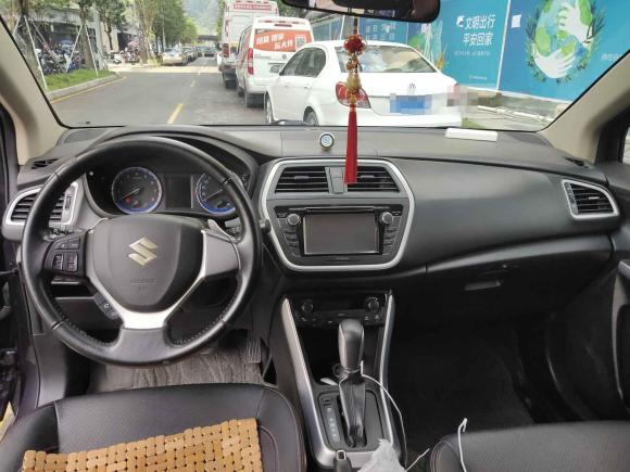 [深圳·粤S] 二手铃木锋驭2014款 1.6L CVT两驱精英型