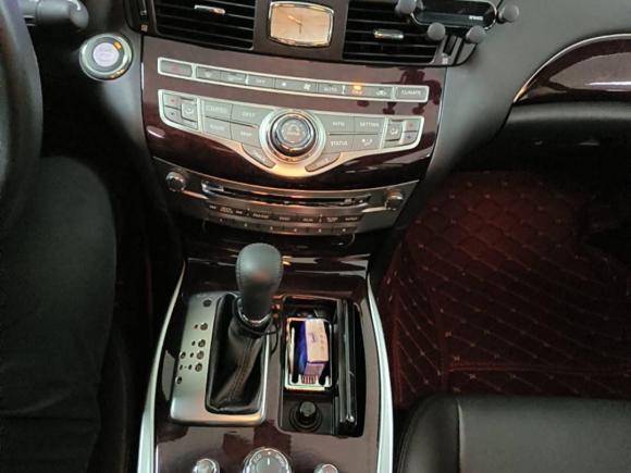 [成都·川A] 二手英菲尼迪英菲尼迪Q702017款 Q70L 2.5L 悦享版